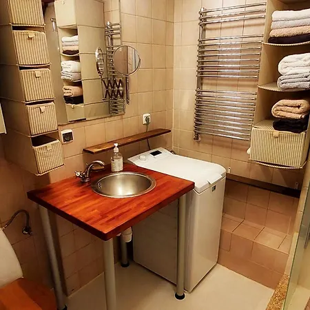 A Stone's Throw Apartman