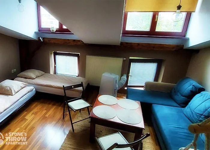 A Stone's Throw * Краков