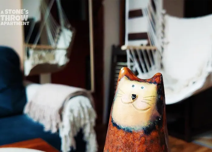 A Stone's Throw Краков