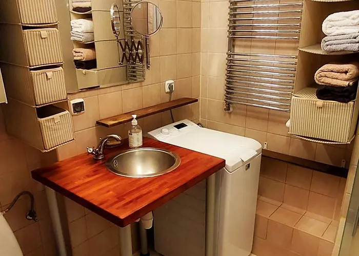 A Stone's Throw Апартаменты